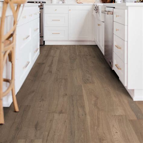Stick and Stone Flooring in Wildwood .